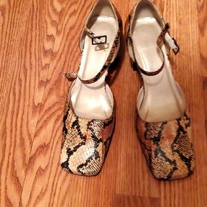Karen Scott ladies dress shoes